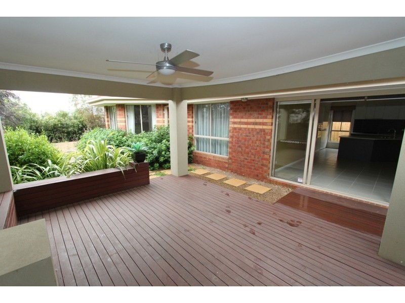 701 High Street, Melton West VIC 3337