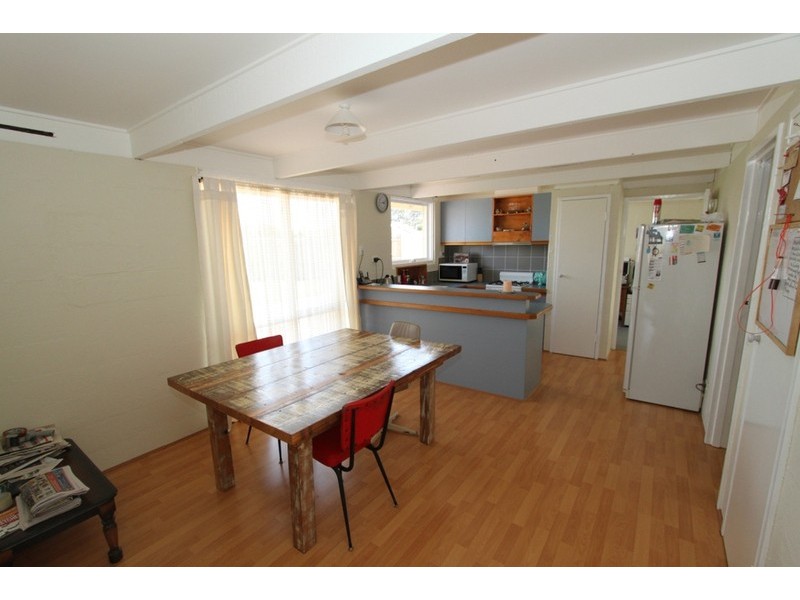 1 Berkley Place, Melton West VIC 3337