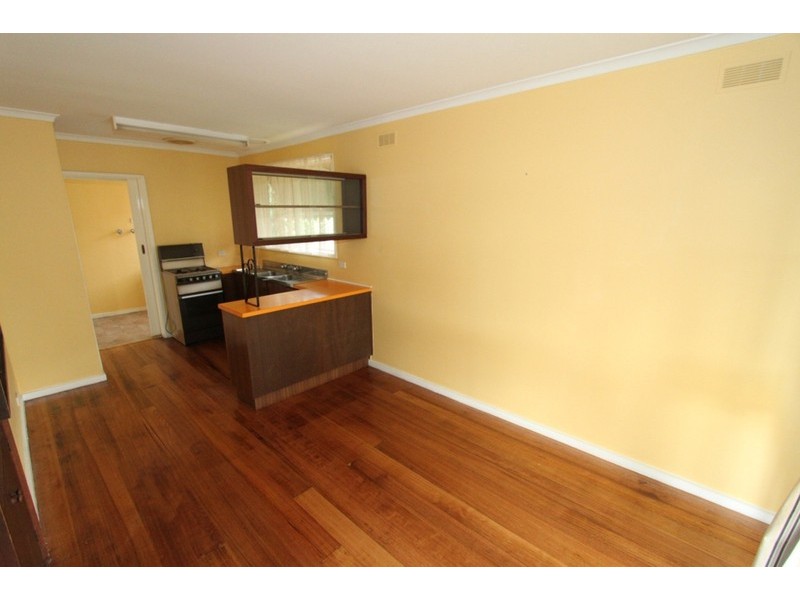 13 Gretel Grove, Melton VIC 3337