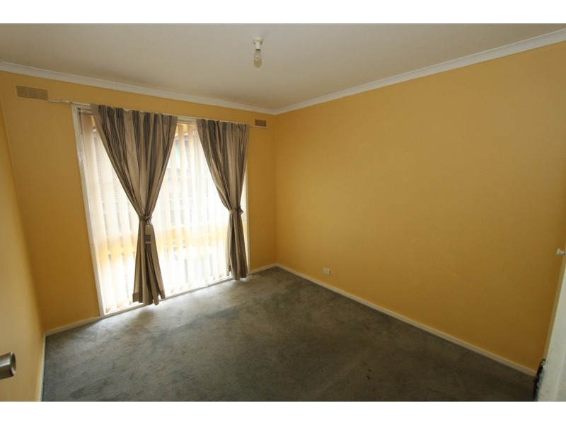 13 Gretel Grove, Melton VIC 3337