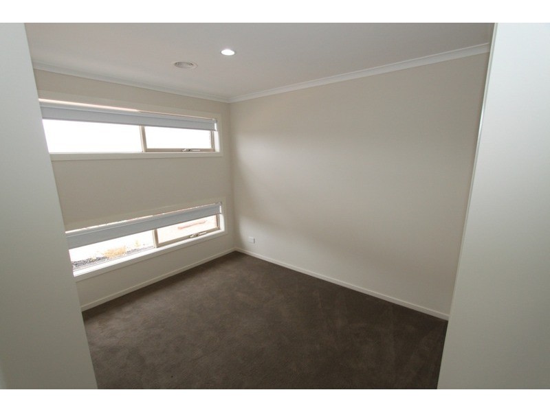 3 Flemings Avenue, Melton West VIC 3337