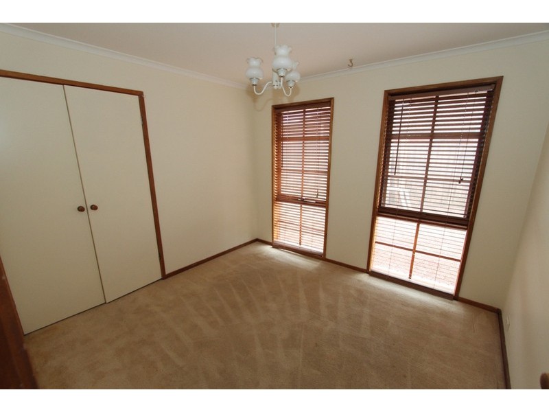 3 Raglan Court, Kurunjang VIC 3337
