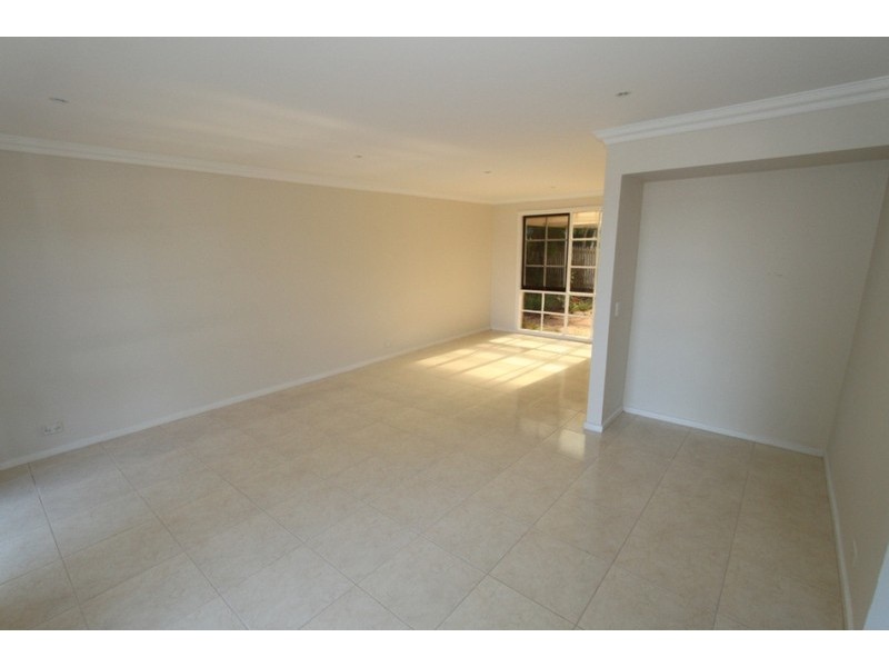 3 Heatherglade Place, Melton West VIC 3337