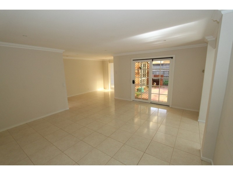 3 Heatherglade Place, Melton West VIC 3337