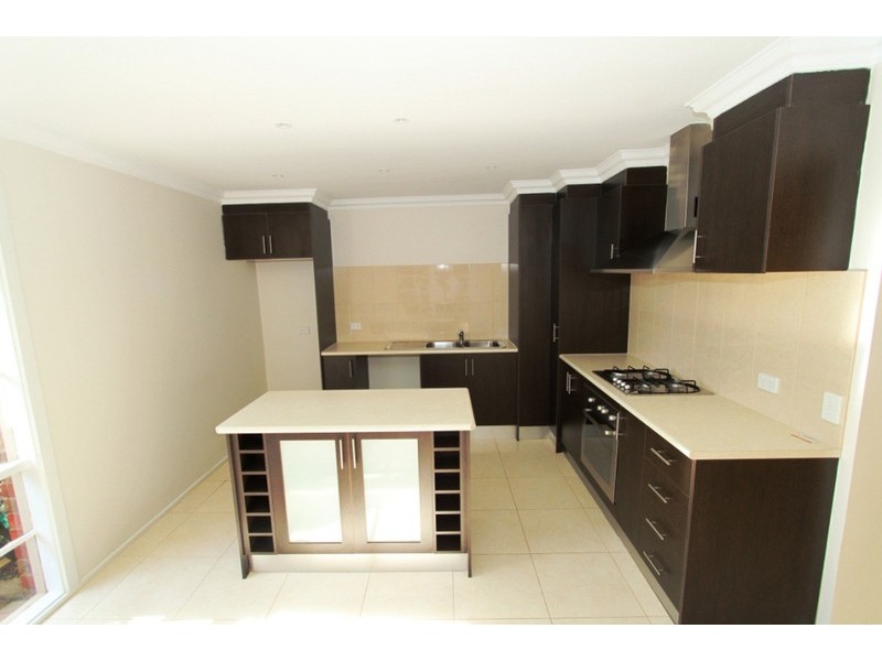 3 Heatherglade Place, Melton West VIC 3337