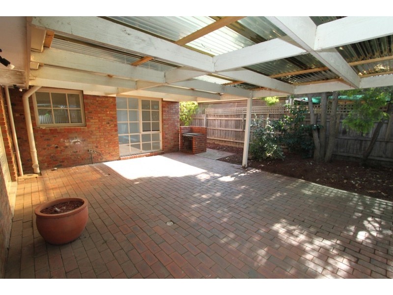 3 Heatherglade Place, Melton West VIC 3337