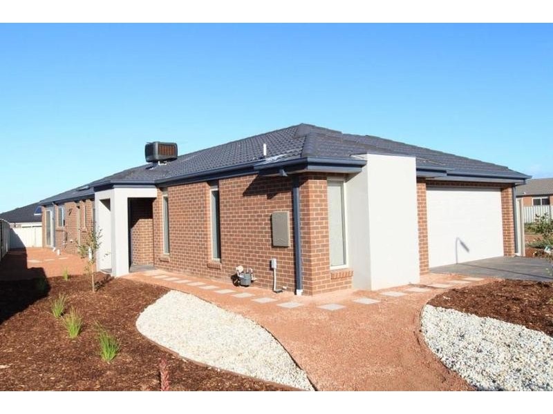 14 Natalie Street, Brookfield VIC 3338