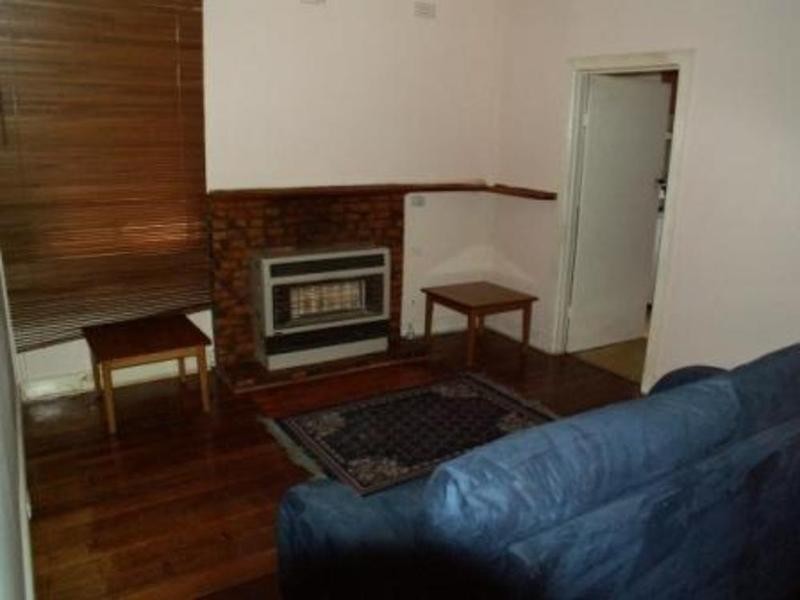 25 Staughton Street, Melton South VIC 3338