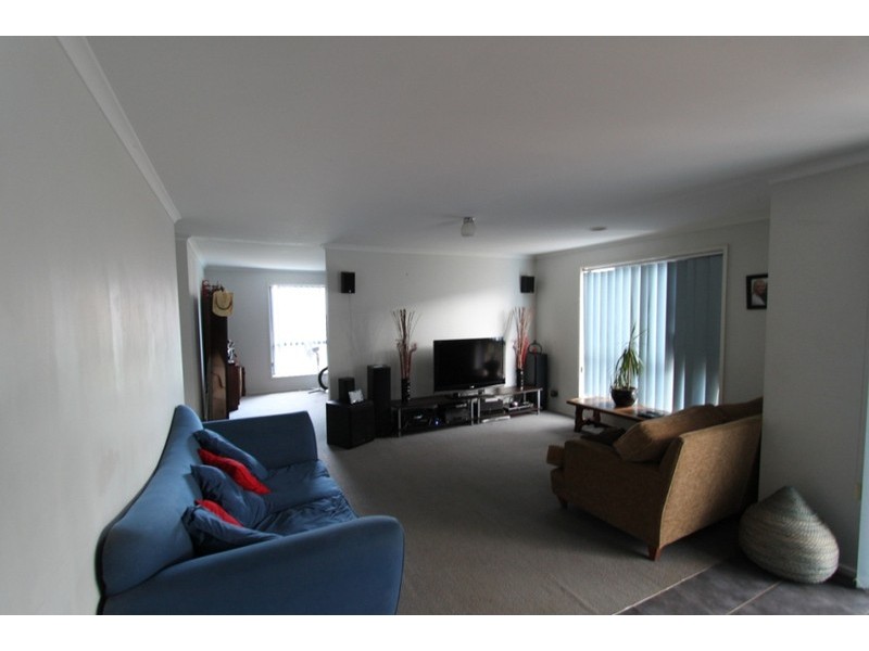 347 Centenary Avenue, Melton VIC 3337