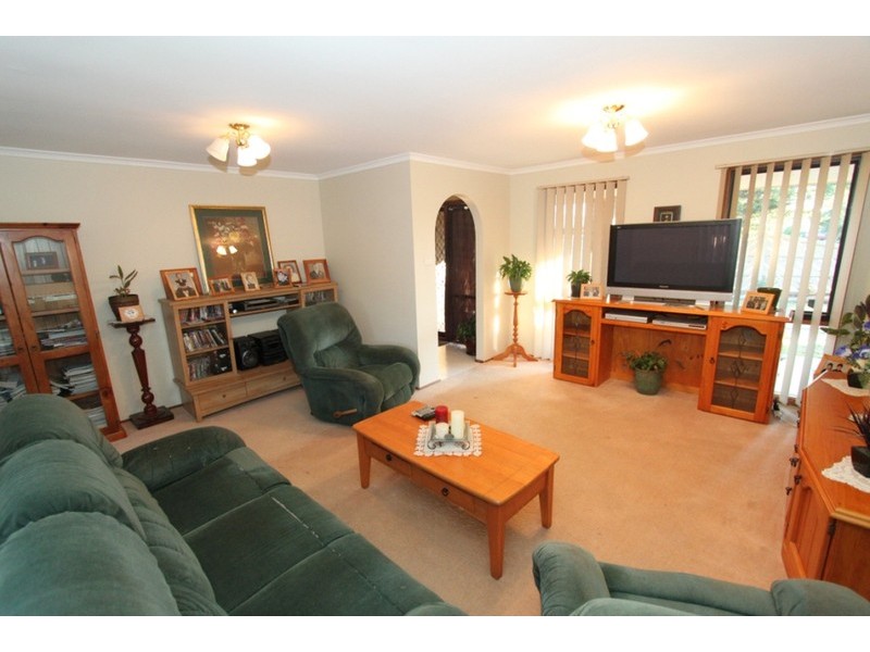 71 James Cook Drive, Melton West VIC 3337