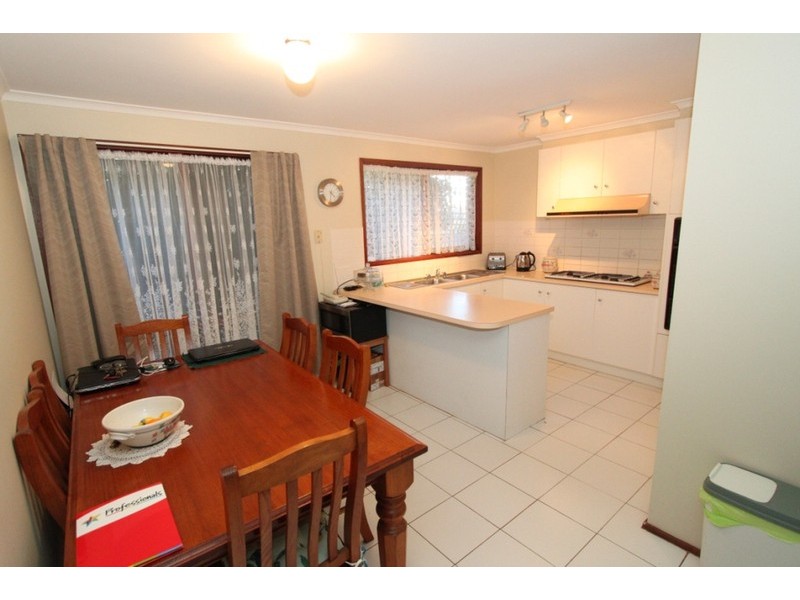 71 James Cook Drive, Melton West VIC 3337