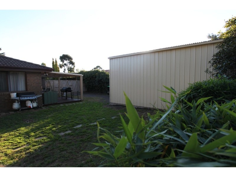 71 James Cook Drive, Melton West VIC 3337