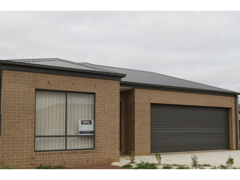 21 Silverleaf Drive, Melton VIC 3337