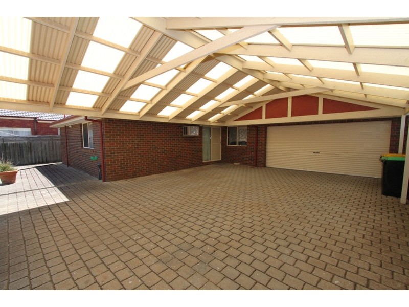 301 Centenary Avenue, Melton VIC 3337