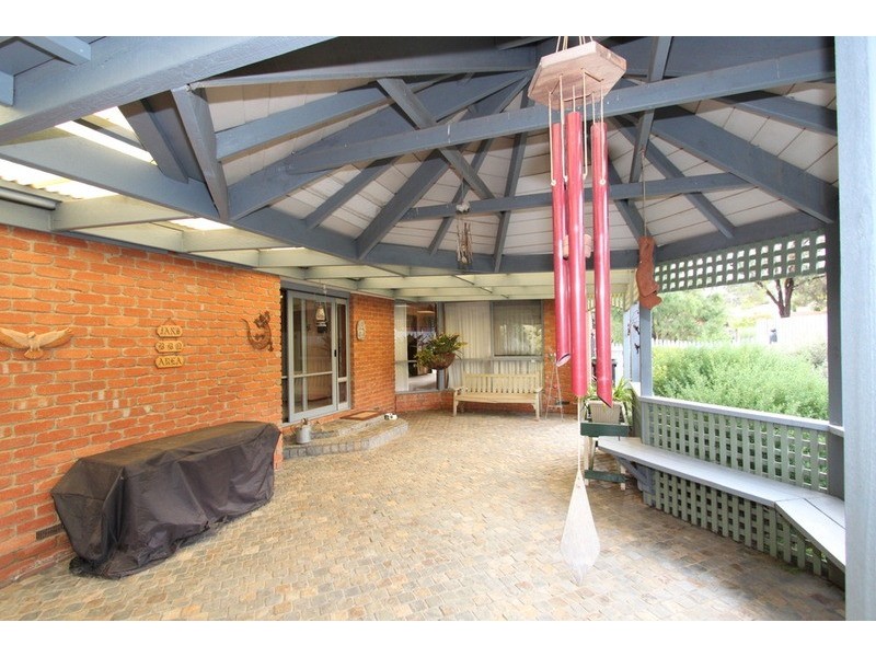 7 Manning Avenue, Kurunjang VIC 3337