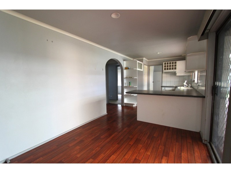 5 Kingsley Place, Melton West VIC 3337