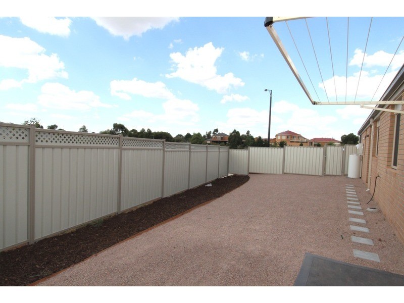 38 Kilmore Street, Brookfield VIC 3338