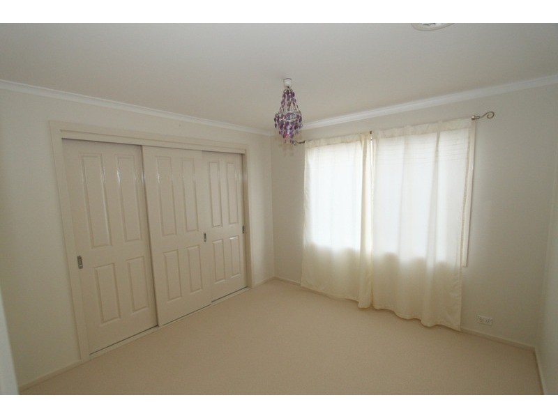 2 Anthony Court, Melton West VIC 3337