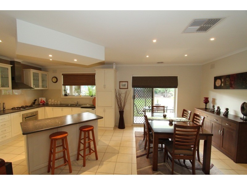 52 Church Street, Melton VIC 3337