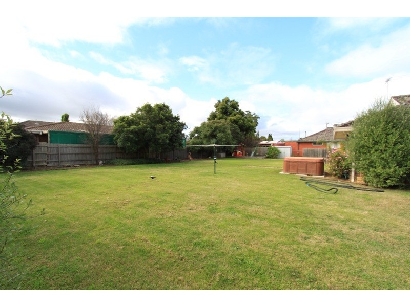 52 Church Street, Melton VIC 3337