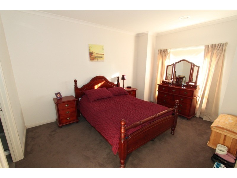 8 Ravenswood Avenue, Eynesbury VIC 3338