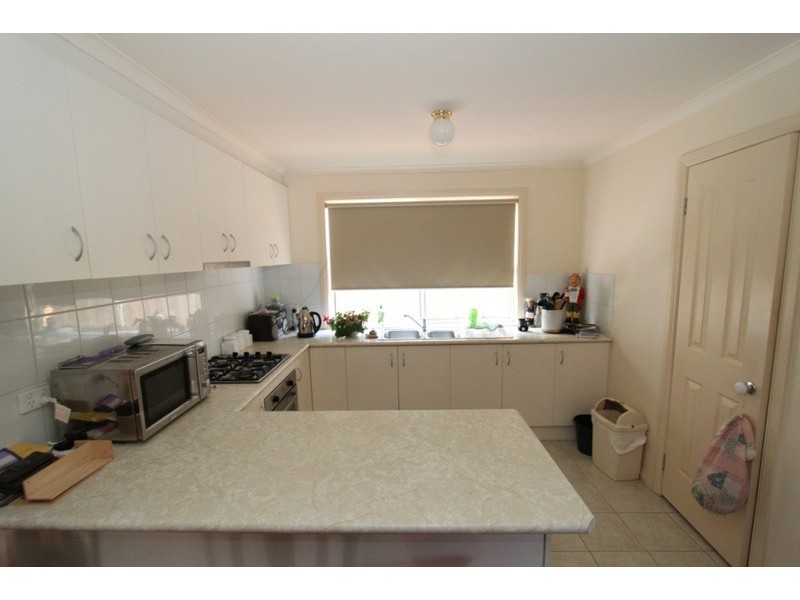 20 Phillip Street, Melton South VIC 3338