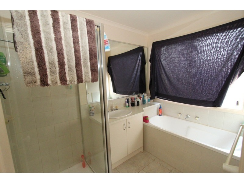 20 Phillip Street, Melton South VIC 3338