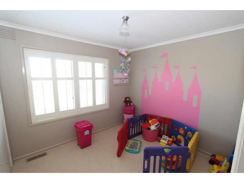 10 Worrowing Court, Kurunjang VIC 3337