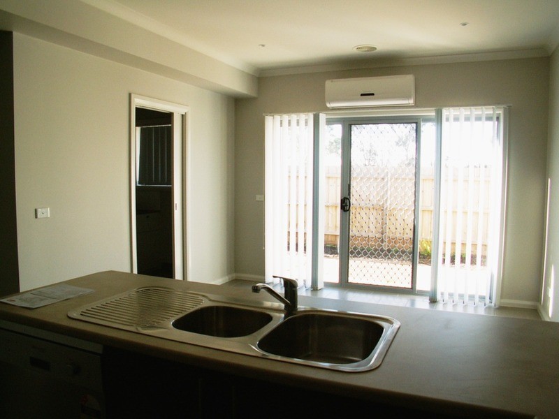 12/20 – 24 Palmerston Street, Melton VIC 3337