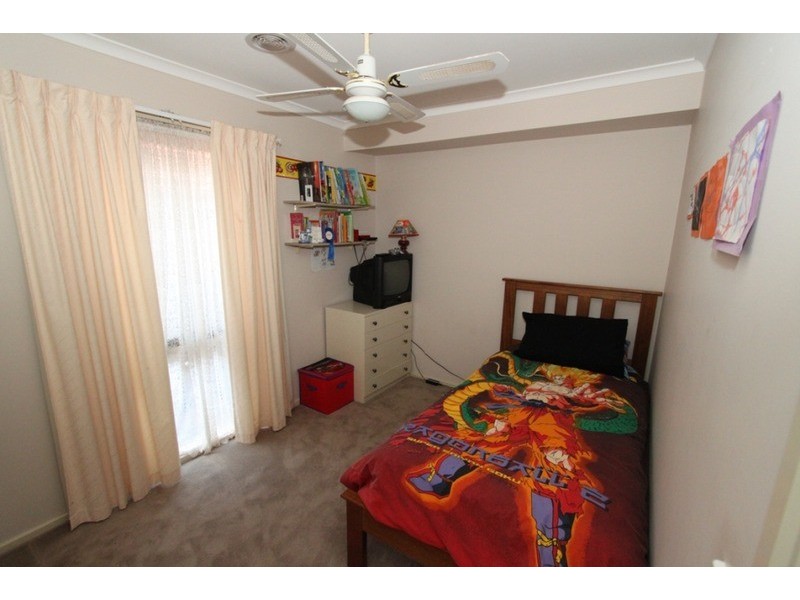 4 Merdon Place, Kurunjang VIC 3337