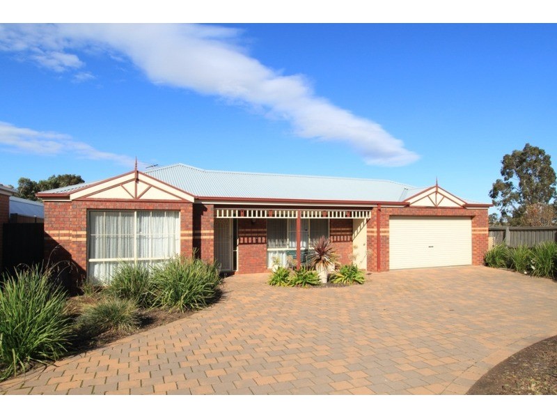 44 Darlingsford Boulevard, Melton VIC 3337
