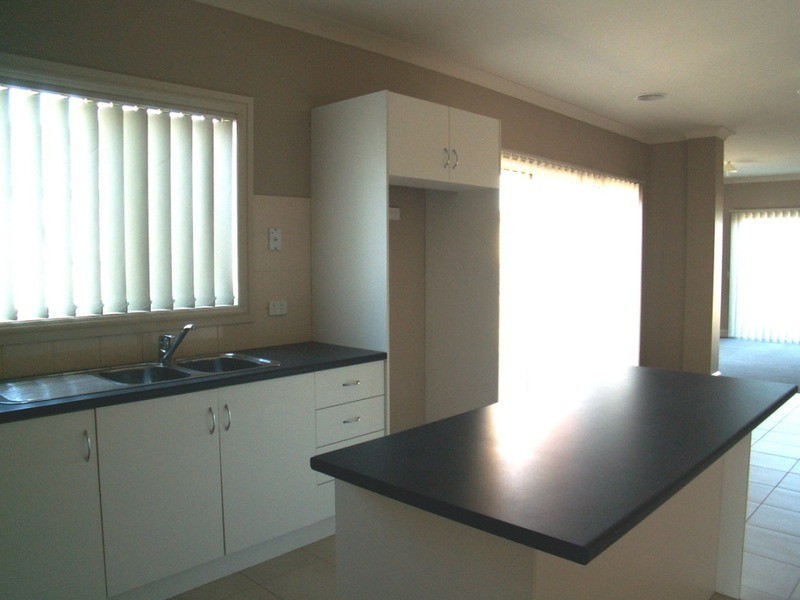 7 Kayla Way, Kurunjang VIC 3337