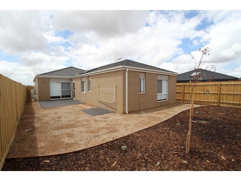 3 Piping Lane, Kurunjang VIC 3337