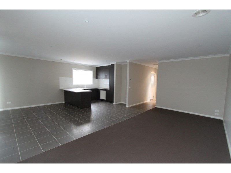 3 Twigrush Place, Brookfield VIC 3338