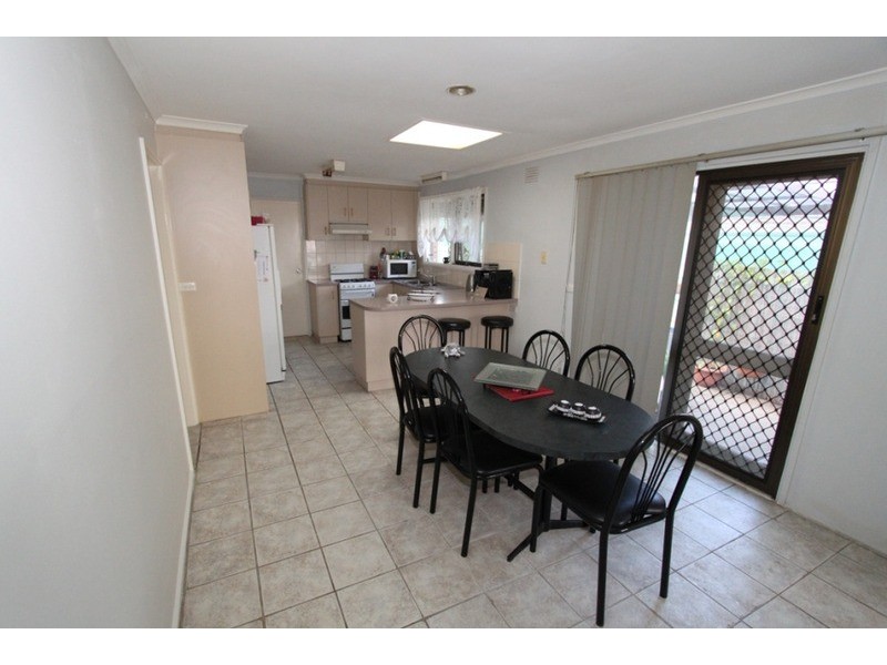 3 Hudson Place, Melton VIC 3337