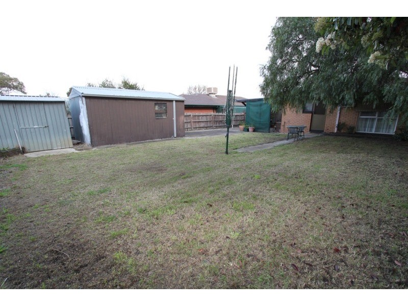 3 Hudson Place, Melton VIC 3337