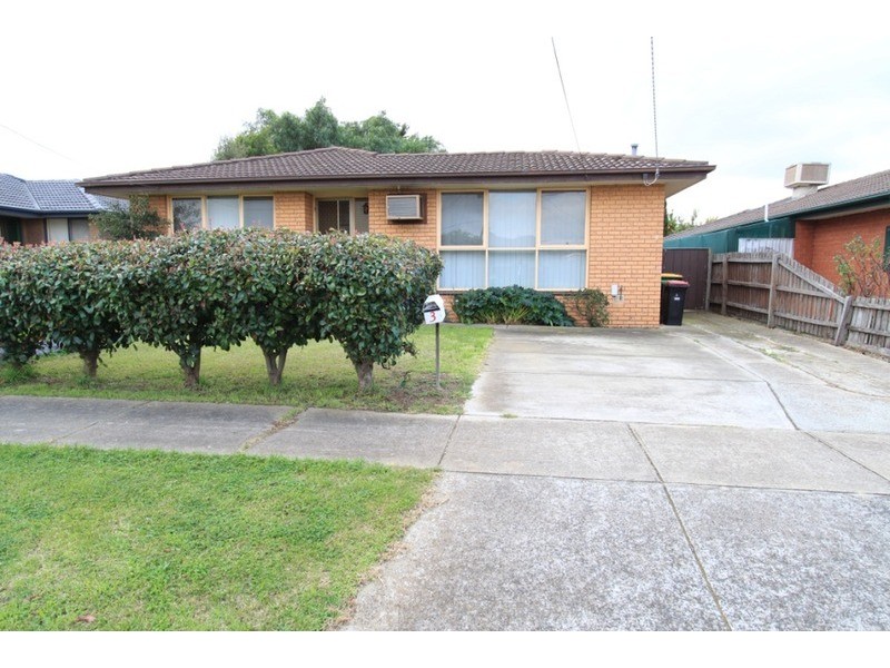 3 Hudson Place, Melton VIC 3337