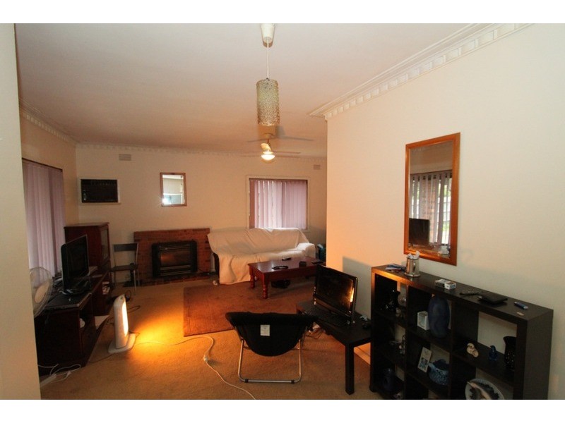 96 Exford Road, Melton South VIC 3338