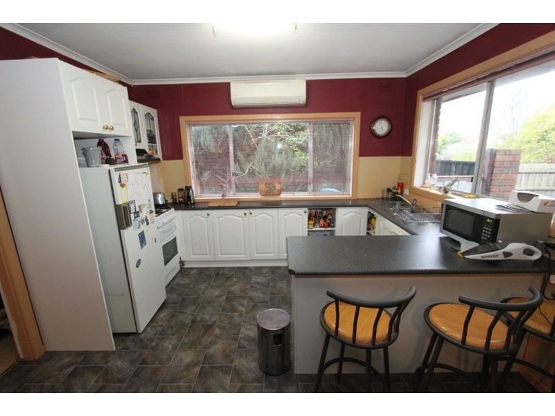 96 Exford Road, Melton South VIC 3338