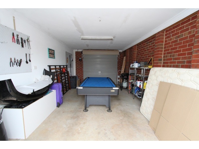 1/85 Kirkton Drive, Melton VIC 3337