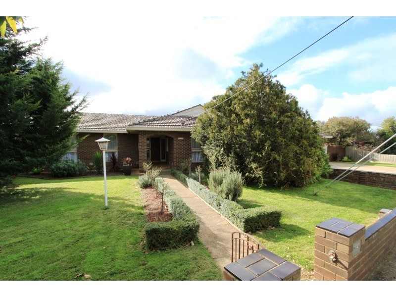 52 Church Street, Melton VIC 3337