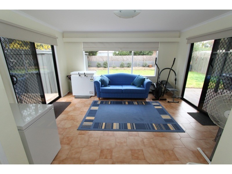 63 Marina Drive, Melton VIC 3337