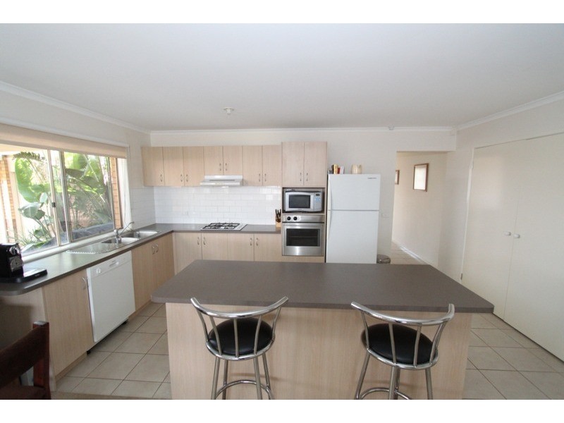 73 Dalray Crescent, Kurunjang VIC 3337