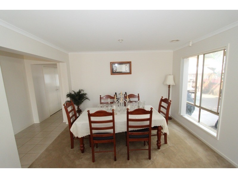 73 Dalray Crescent, Kurunjang VIC 3337