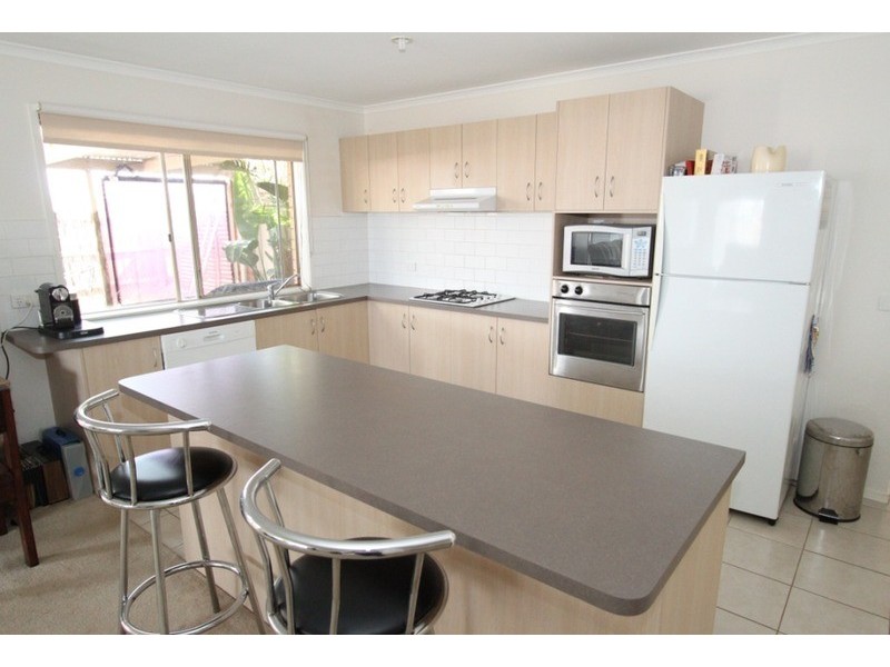 73 Dalray Crescent, Kurunjang VIC 3337
