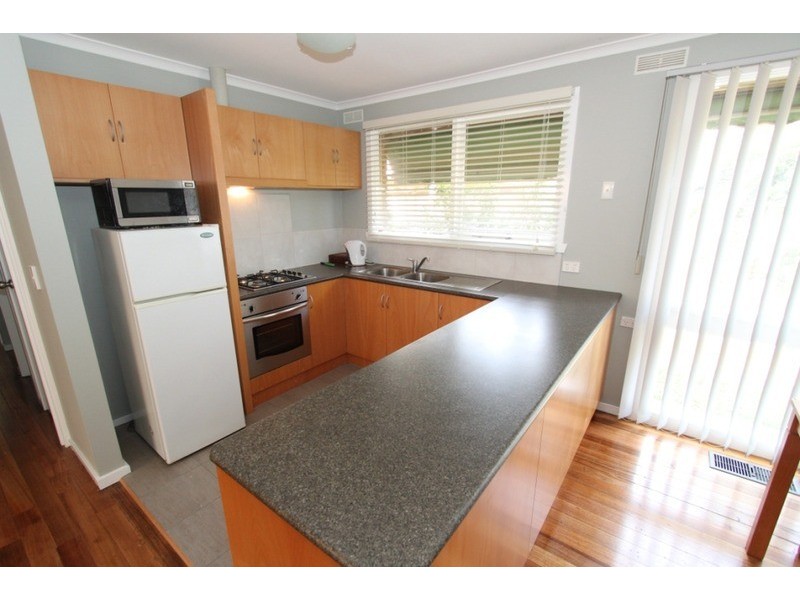 28 Carina Drive, Melton VIC 3337