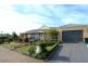 8 Valley View Grove, Melton West VIC 3337