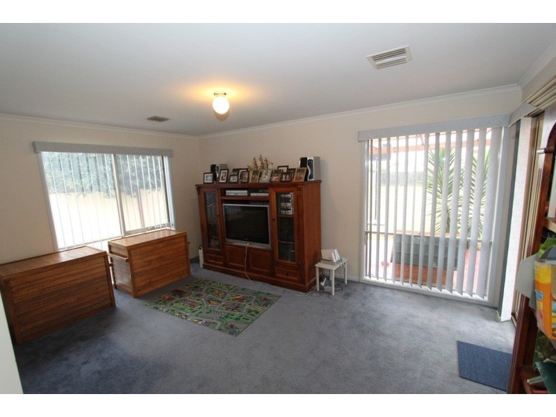 10 Park Lane, Melton West VIC 3337