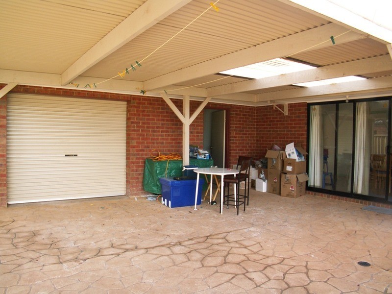 3 Storkbill View, Melton West VIC 3337
