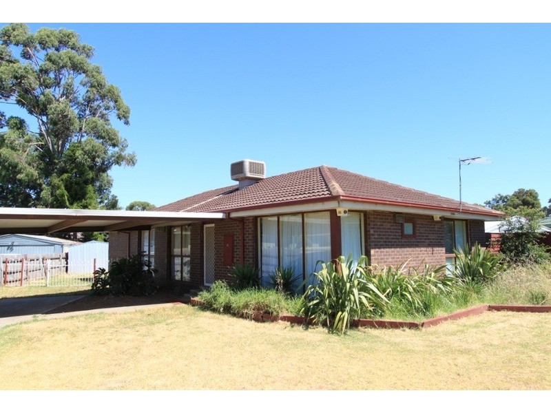 58 Rathdowne Circuit, Melton West VIC 3337